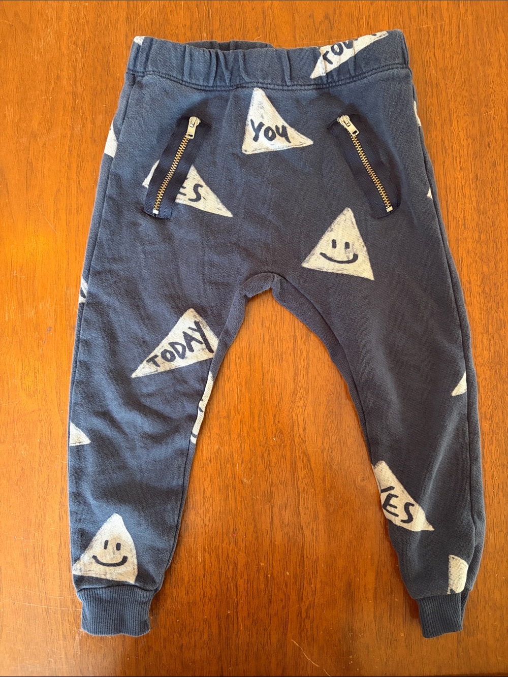 🫐3/$30 Zara Navy Joggers with White Smiley Triangle Pattern size 3/4Y